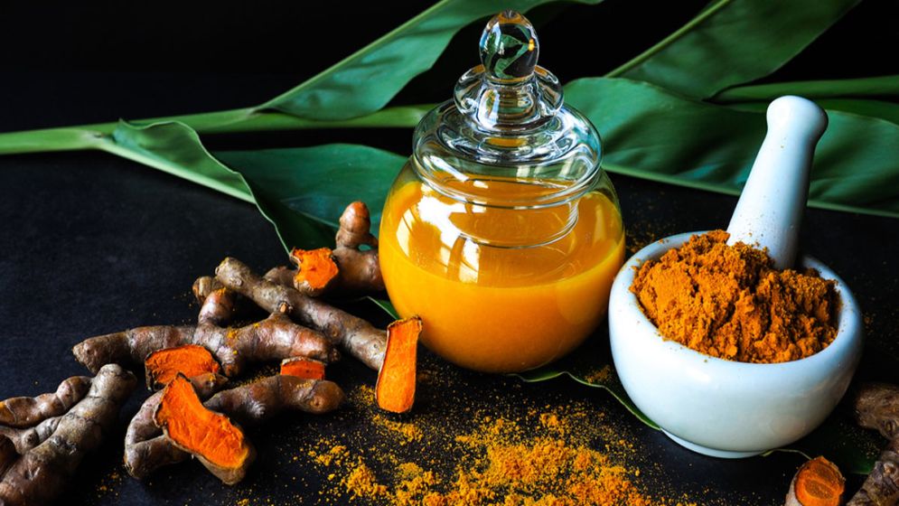 প্রতিদিন হলুদ মেশানো পানি খাওয়ার ৫ উপকারিতা