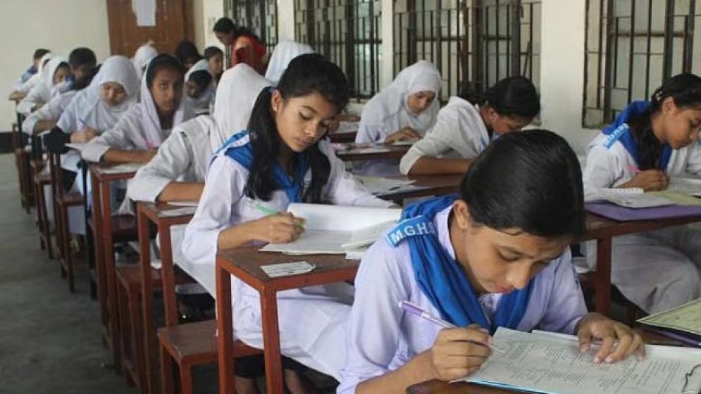 প্রাথমিকে বৃত্তি নয়, হতে পারে ‘মেধা যাচাই পরীক্ষা’