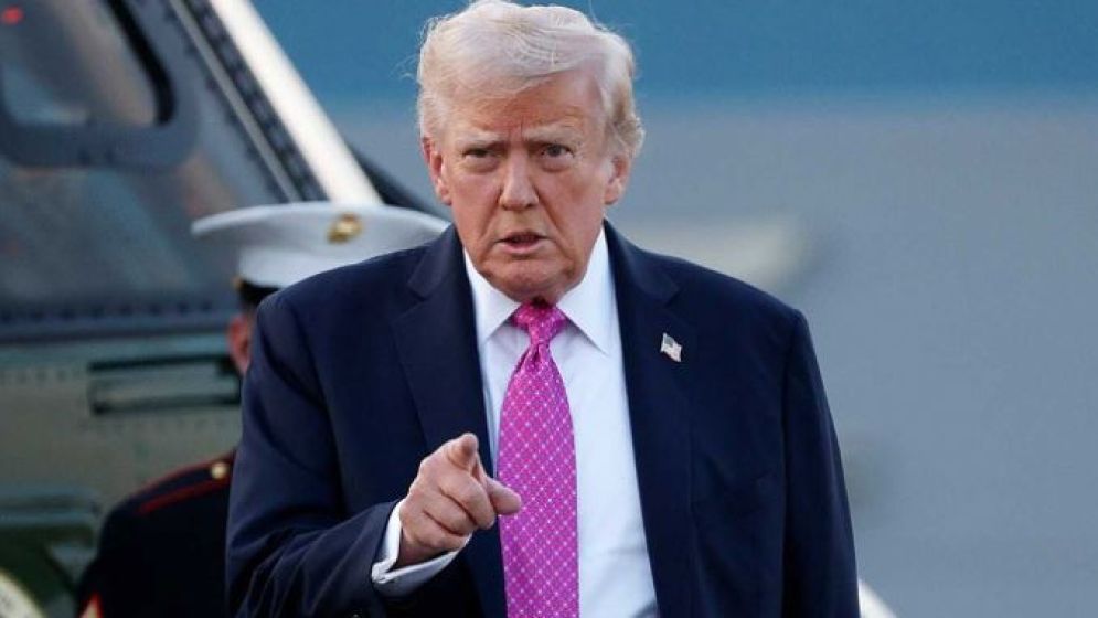 তৃতীয় বিশ্বের সকল দেশ থেকে অভিবাসন স্থায়ীভাবে স্থগিতের ঘোষণা