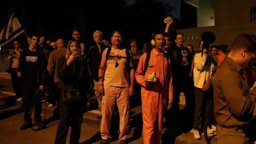 ইসরায়েলি প্রেসিডেন্টের বাসভবন ঘেরাও