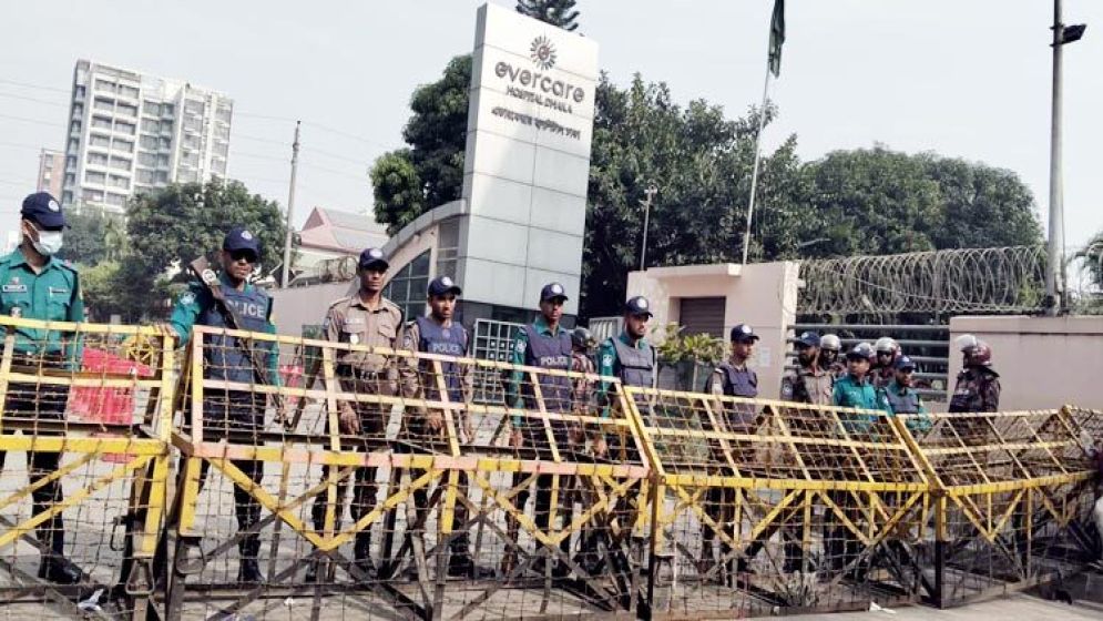 আজও এভারকেয়ার হাসপাতালে কড়া নিরাপত্তা