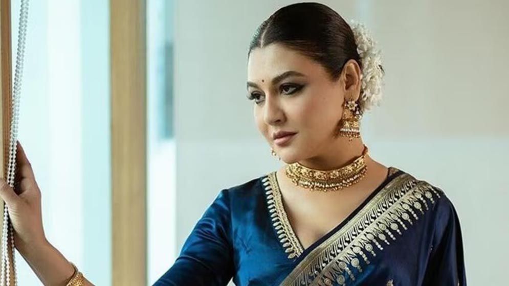 ৮ কুকুরছানা হত্যায় কঠোর শাস্তি চান জয়া আহসান