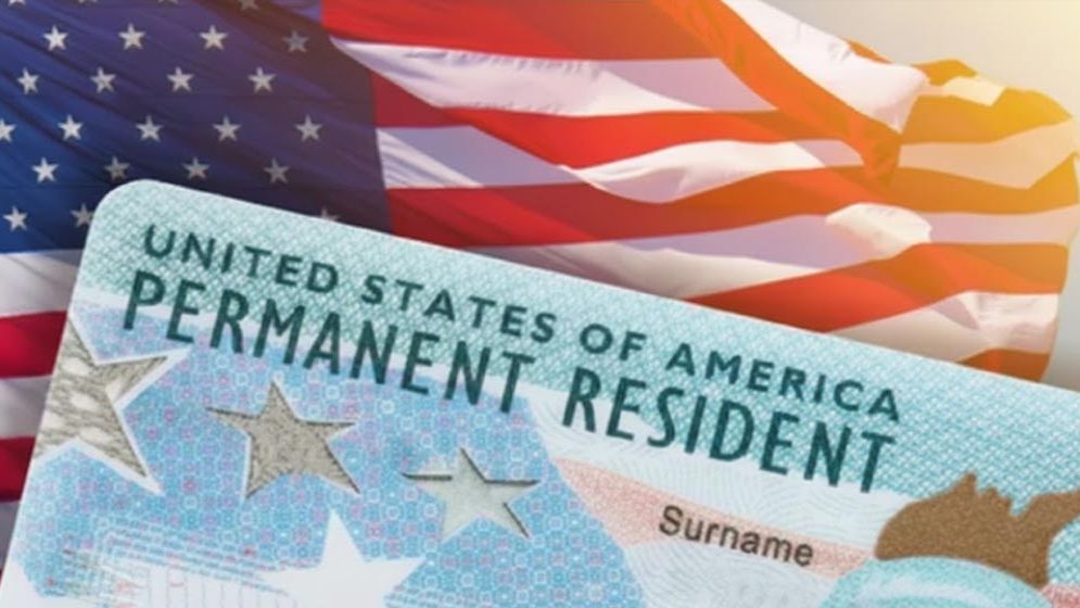 ১৯ দেশের নাগরিকদের গ্রিনকার্ড-নাগরিকত্ব দেওয়া বন্ধ