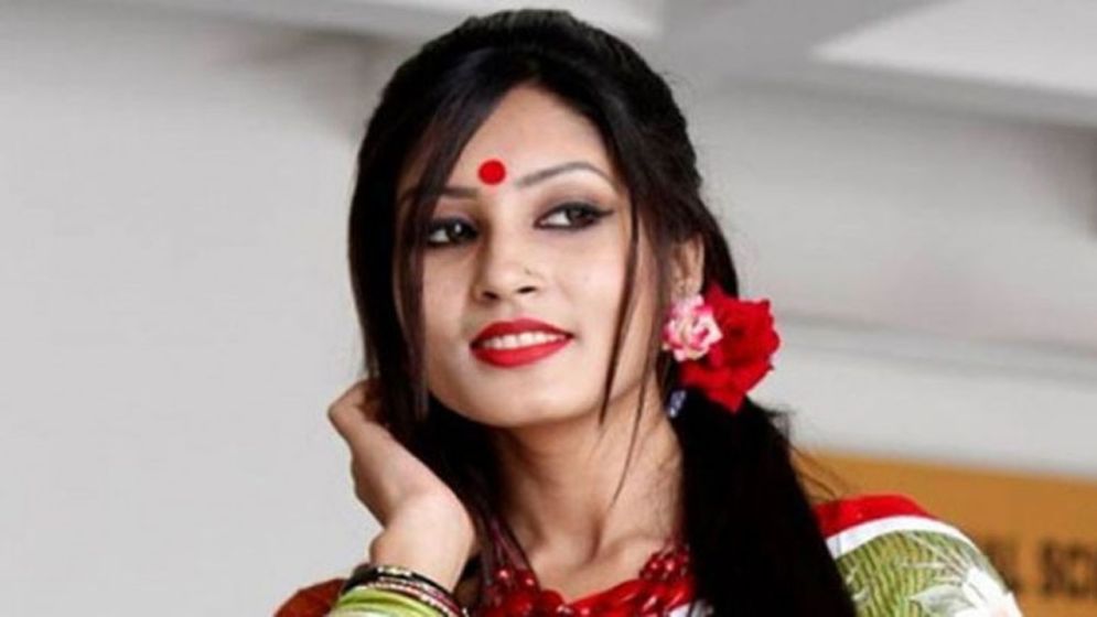 নীলফামারীতে ইউএনও হিসেবে নিয়োগ পেলেন সাবেক লাক্স সুন্দরী