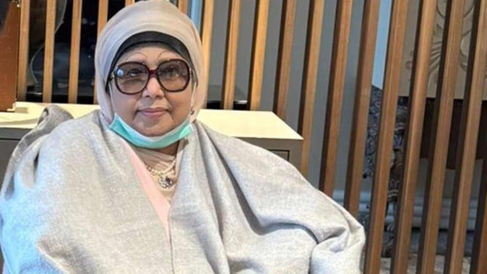 খালেদা জিয়ার সঙ্গে লন্ডনে যাবেন যে ১৪ জন