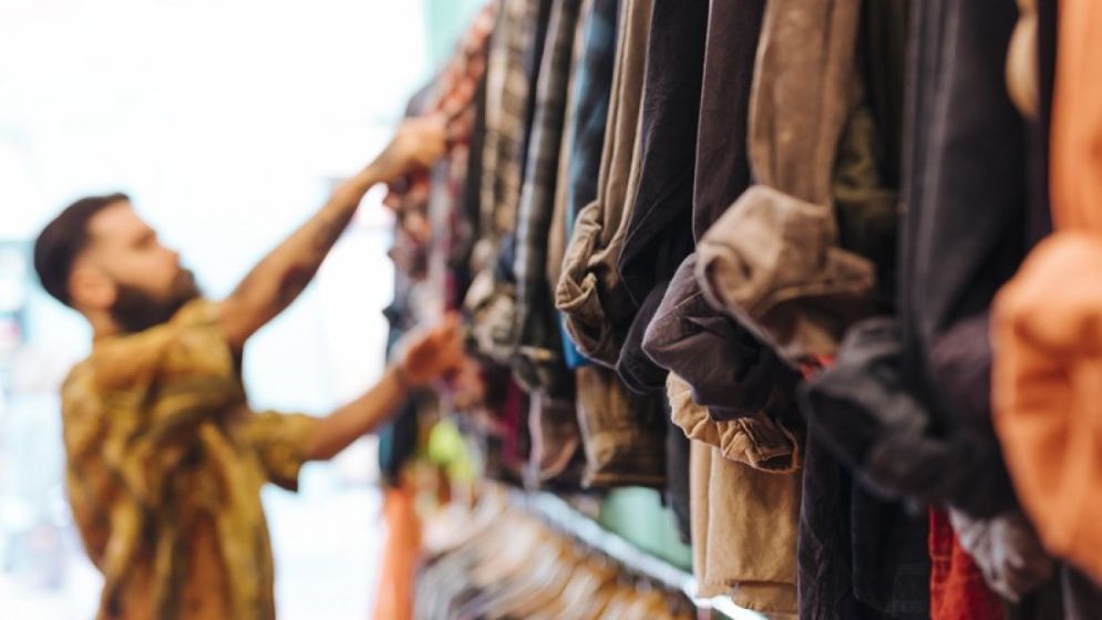 বিশ্ববাজারে হঠাৎ বাংলাদেশের পোশাক রফতানিতে বড় ধাক্কা