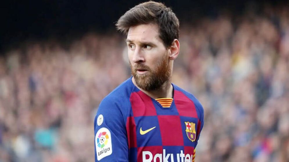 বার্সায় মেসির ছিল সব ক্ষমতা, ‘না’ করলে ট্রান্সফারও আটকে যেতো