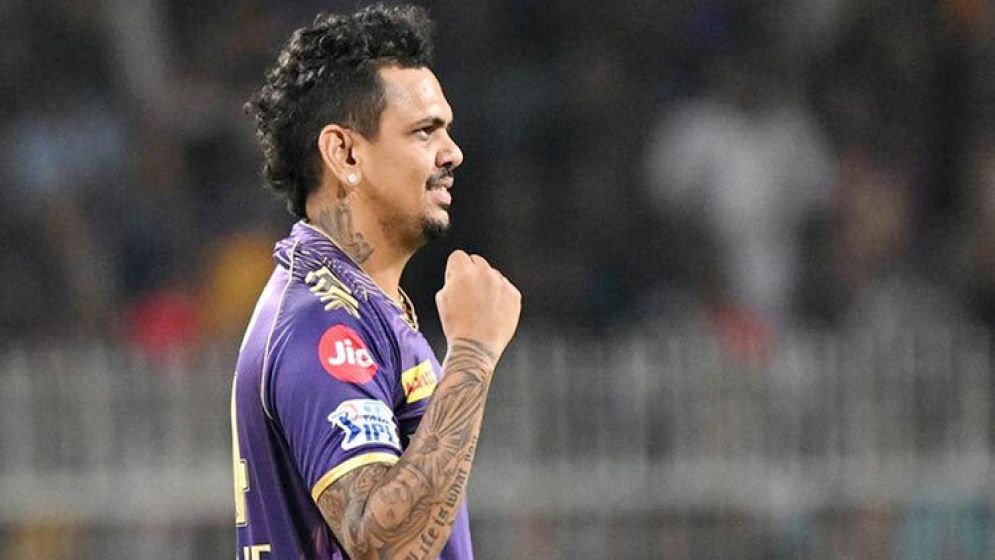 ইতিহাসের তৃতীয় বোলার হিসেবে নারিনের ‘৬০০’