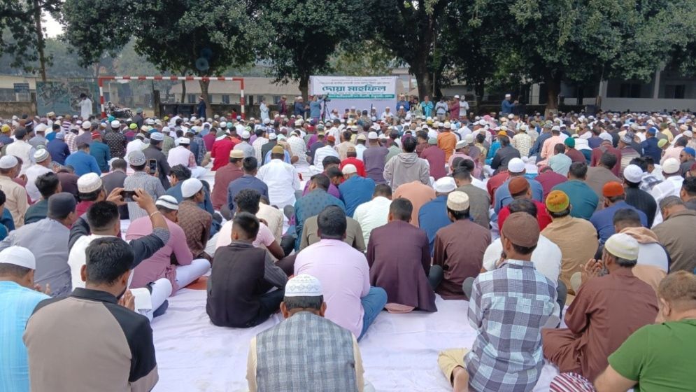 খালেদা জিয়ার জন্য সারা দেশে বিশেষ দোয়া