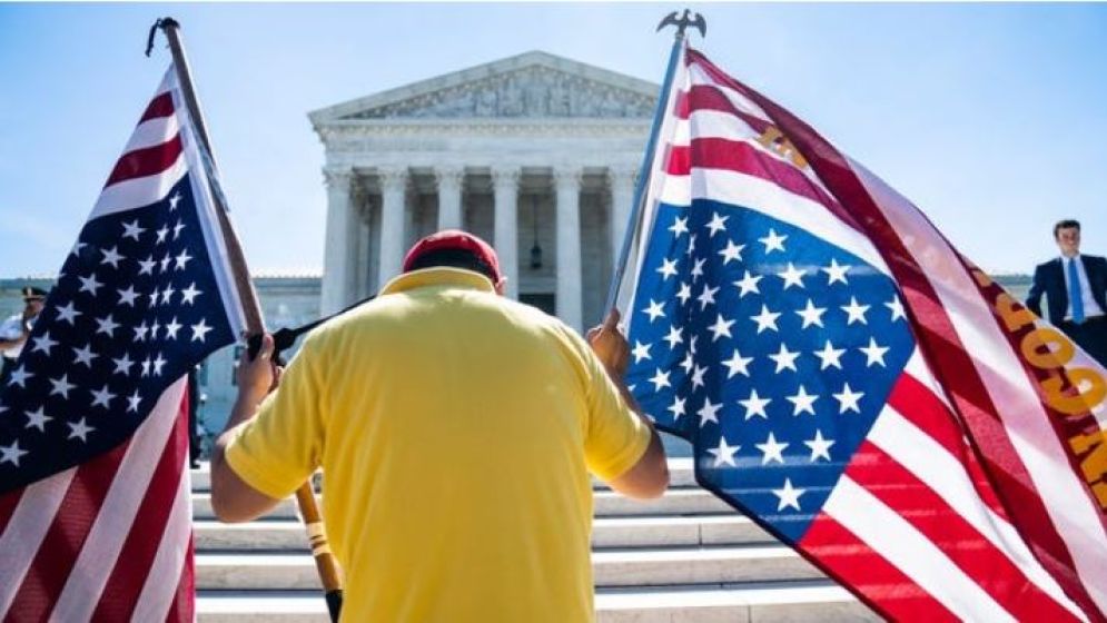 আমেরিকায় ভ্রমণ নিষেধাজ্ঞায় যুক্ত হতে পারে আরও ১৩ দেশ