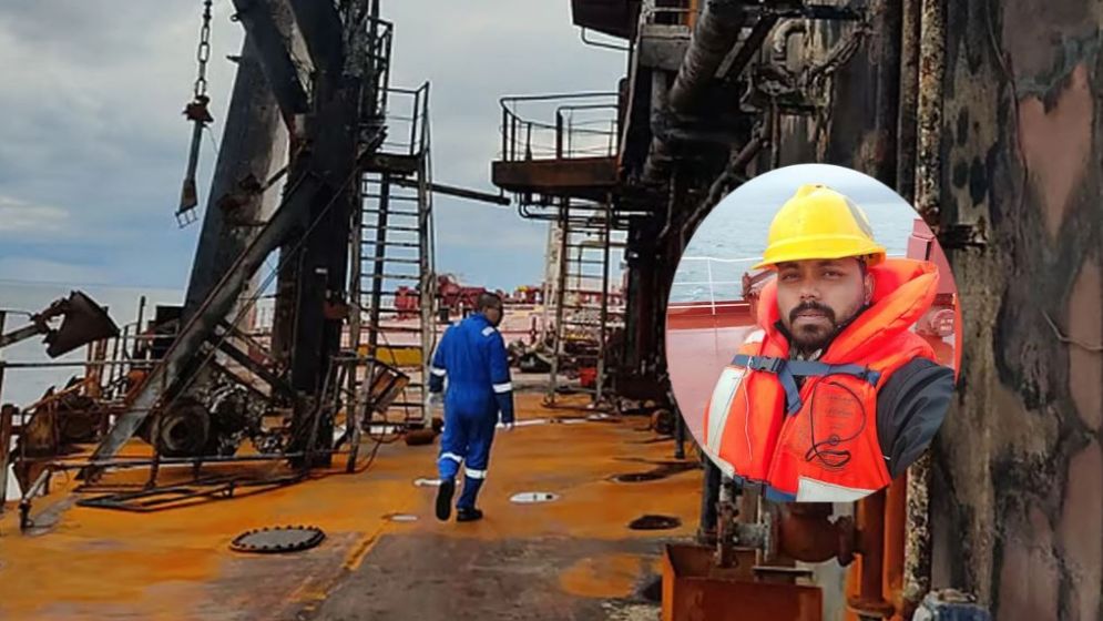 আমাদের জীবন ঝুঁকিতে :  বাংলাদেশি নাবিক