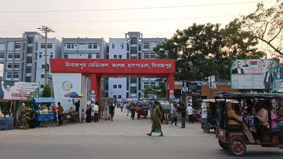 মৃতের বাড়ি থেকে ফেরার পথে সড়কে লাশ হলেন শাশুড়ি-পুত্রবধূ