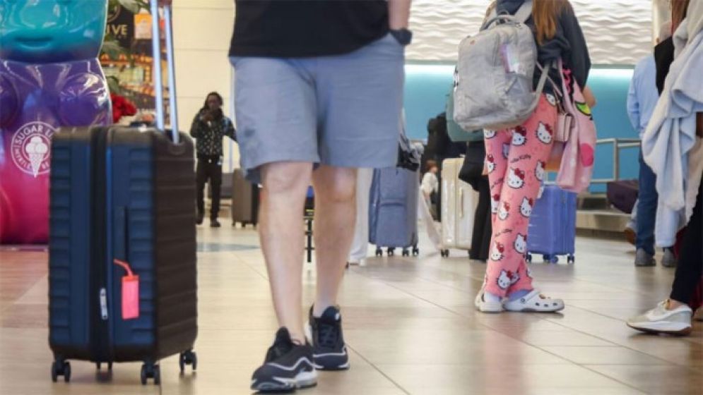 যুক্তরাষ্ট্রে বিমানবন্দরে যাত্রীদের পোশাক নিয়ে নতুন বিতর্ক