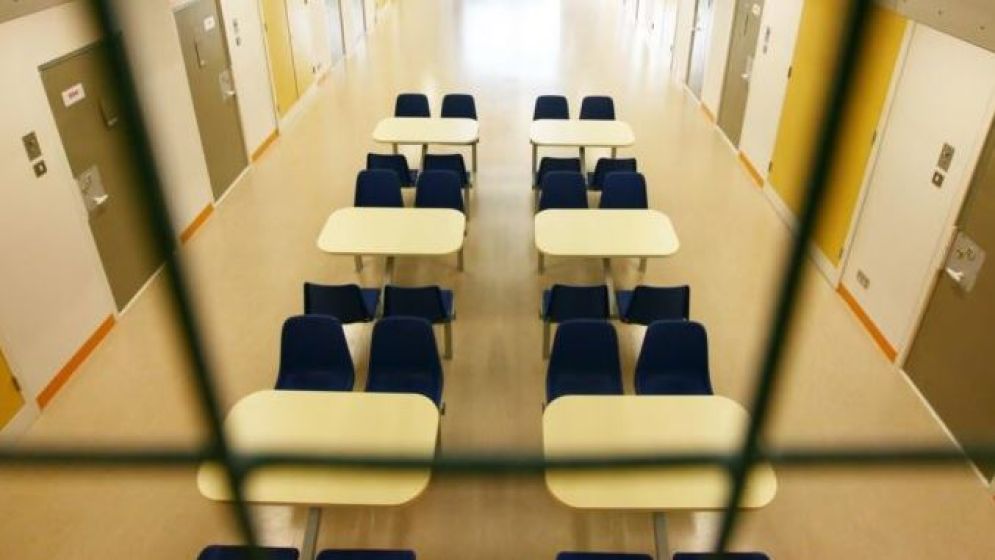 ব্রিটেনের ডিটেনশন সেন্টারে সাত গুণ বাড়ল অস্থিরতা ও বিশৃঙ্খলা