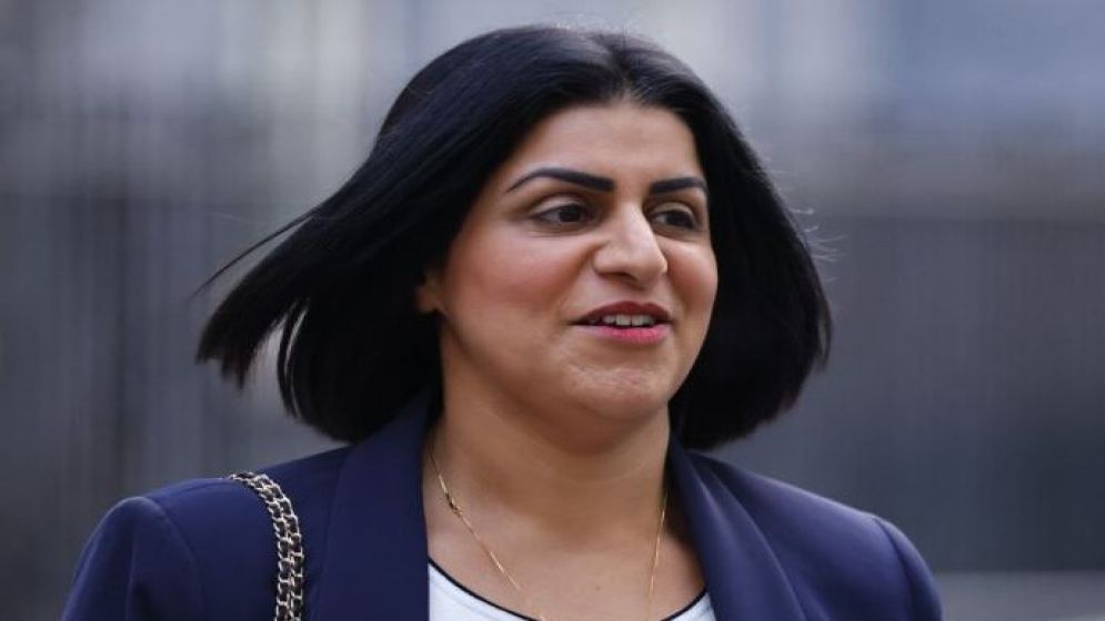 শরণার্থী প্রবেশের সংখ্যা কমলো ২৬%, ইউকেতে নিরাপদ আইনি পথ বিলীন