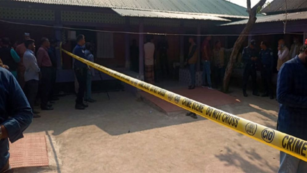 রংপুরে স্ত্রীসহ মুক্তিযোদ্ধাকে গলা কেটে হত্যা