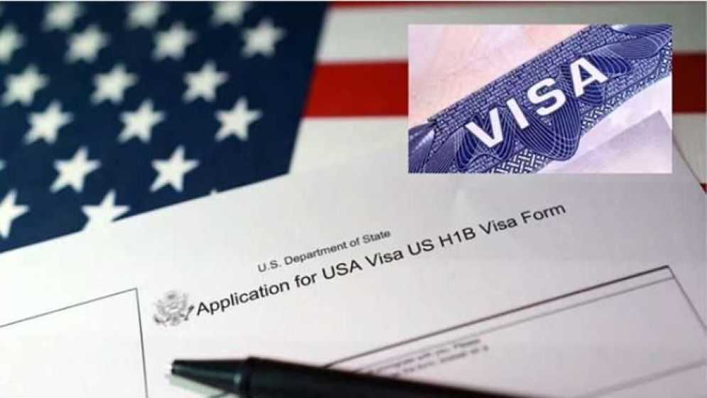 ফ্যাক্ট-চেকার, কনটেন্ট মডারেটরদের ভিসা নিষিদ্ধ করছে যুক্তরাষ্ট্র