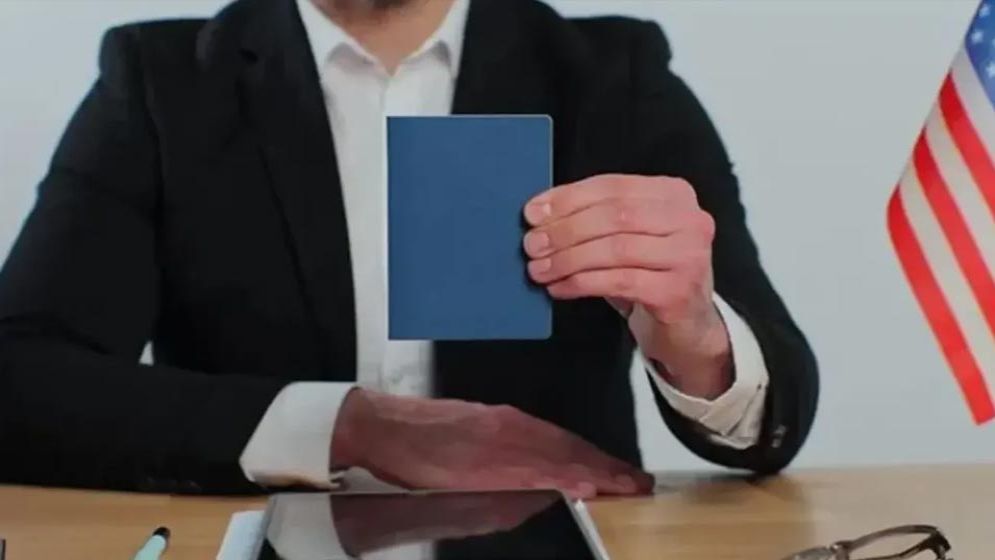 ফ্যাক্ট-চেকার ও কনটেন্ট মডারেটরদের ভিসা দিচ্ছে না যুক্তরাষ্ট্র