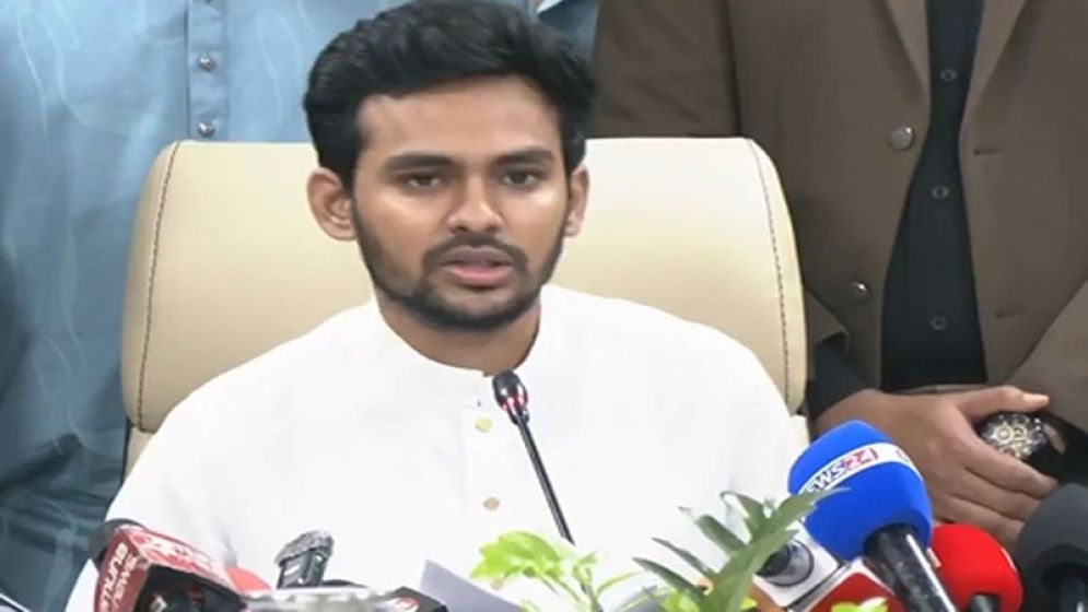 পদত্যাগ নিয়ে নতুন বার্তা দিলেন আসিফ মাহমুদ