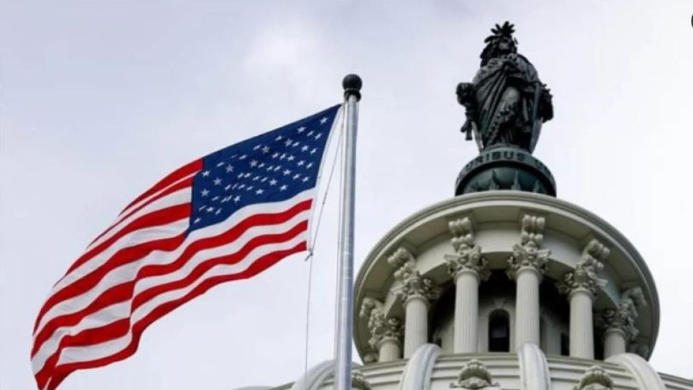 যুক্তরাষ্ট্রে যেতে কঠোর নিয়ম মানতে হবে ৪২ দেশের নাগরিকদের