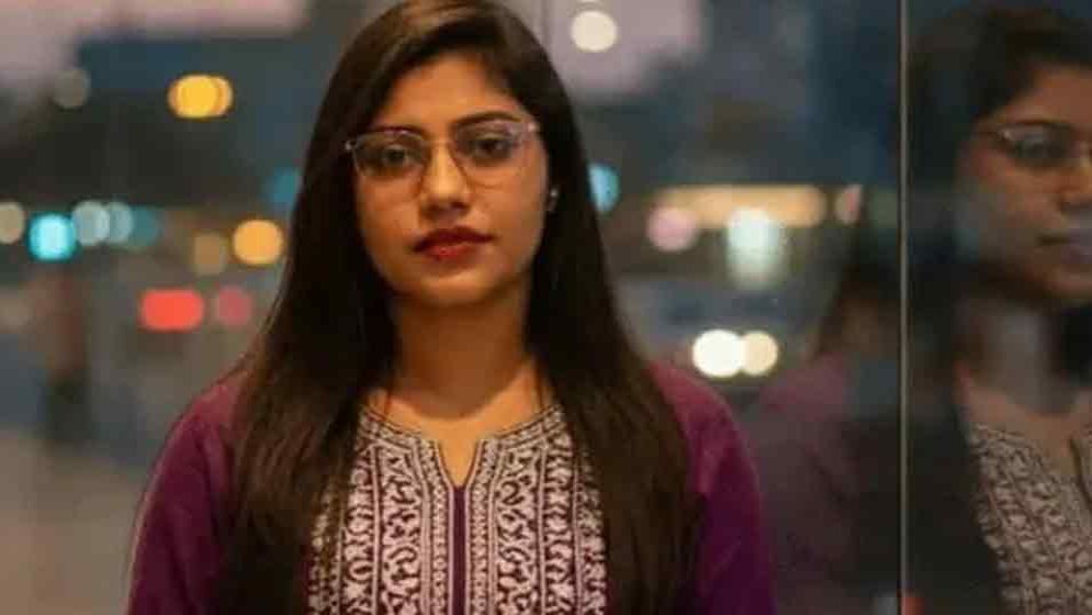 দুই সংসার ভেঙে গেছে রুমীর, মৃত্যু নিয়ে মুখ খুলেছে পরিবার