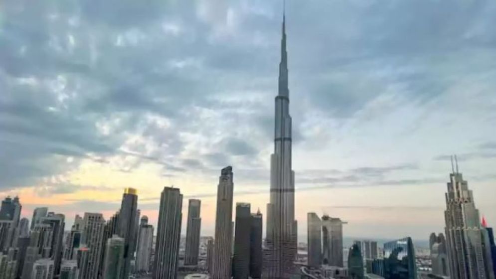 প্রবাসী পেশাজীবীদের সুখবর দিল দুবাই, হাজারও সরকারি চাকরির সুযোগ