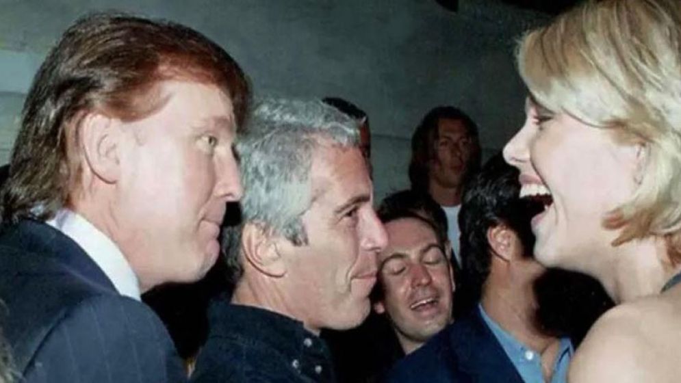 খদ্দেরদের জন্য যেভাবে অপ্রাপ্তবয়স্ক মেয়ে জোগাড় করতেন এপস্টেইন