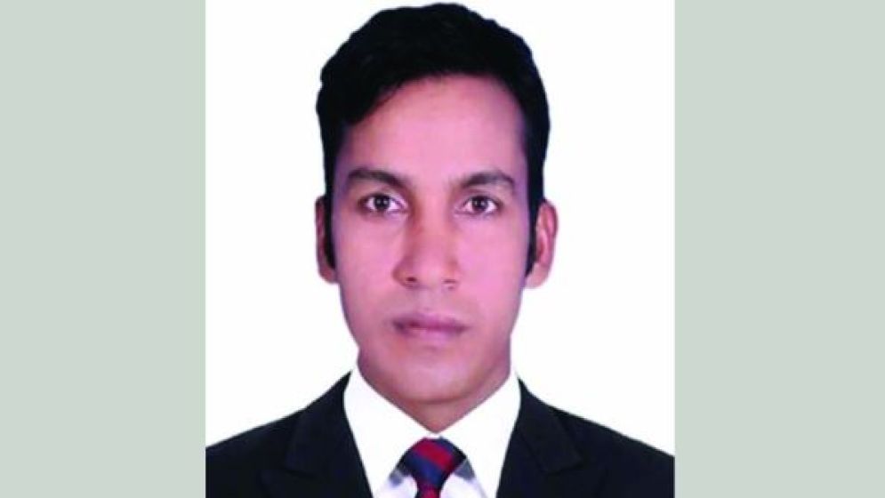 দুবাইয়ে মৃত্যু : জমি থেকে বঞ্চিত করলেন বাবা, এলেন না জানাজায়ও