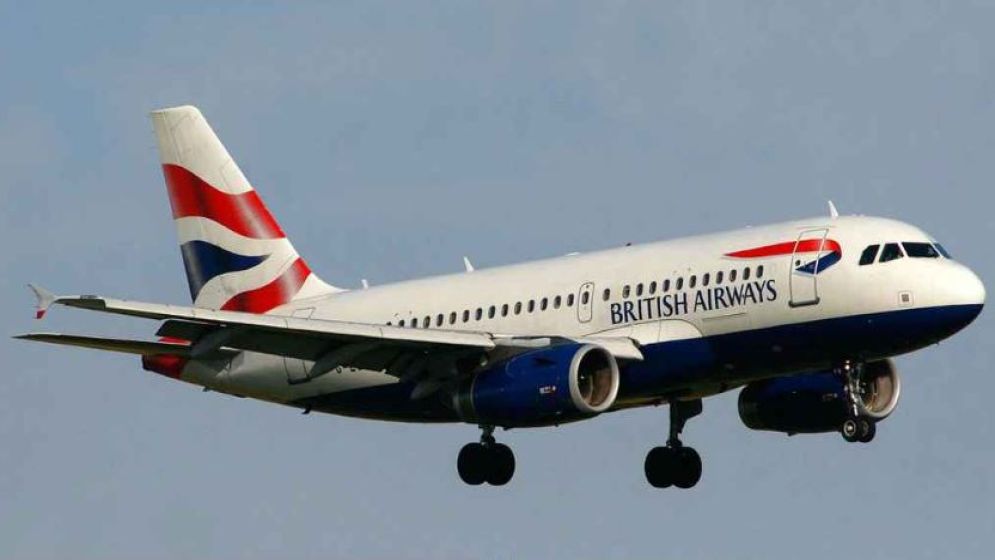 লন্ডন থেকে আসা বিমানে বোমা হামলার হুমকি