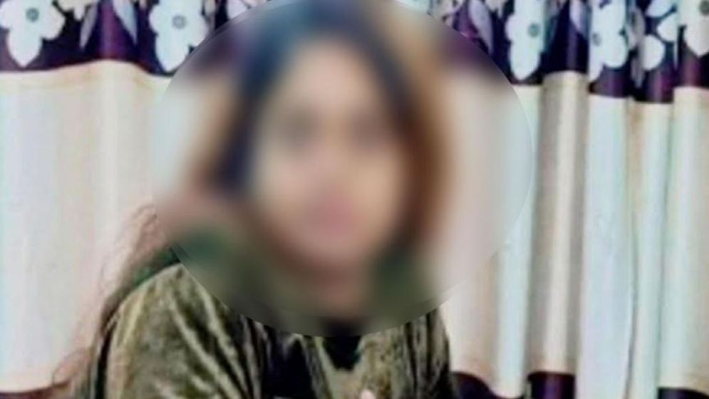 সামাজিক যোগাযোগমাধ্যমে ভিডিও : শিক্ষিকাকে সাময়িক বরখাস্ত