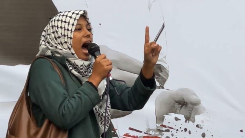 ইনকিলাব মঞ্চের নামে চাঁদা উত্তোলনে তোলপাড়: আকিফকে জুমার সতর্কতা