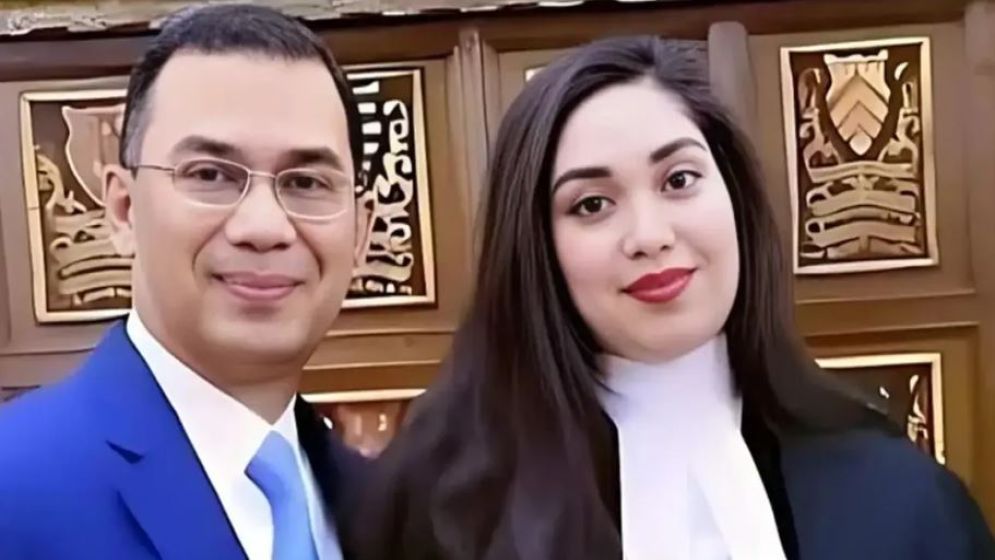 যে আসনের ভোটার হচ্ছেন বাবা-মেয়ে