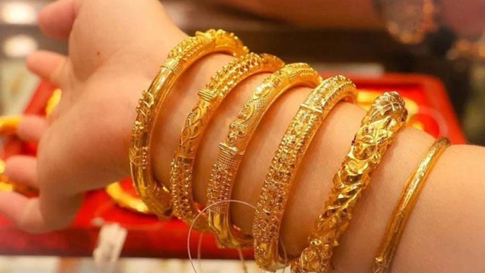 দেশে আজ থেকে রেকর্ড দামে বিক্রি হবে স্বর্ণ
