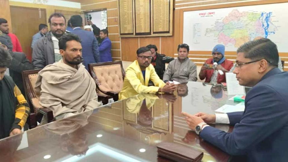 যে আসনে নির্বাচন করবেন হিরো আলম, বলছেন ‘গানম্যান প্রয়োজন’