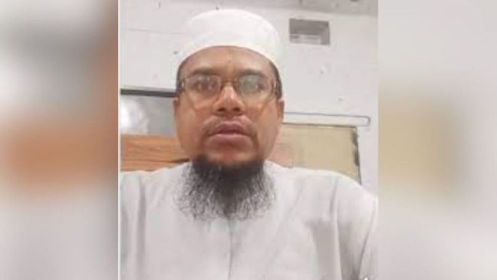 পে-স্কেল নিয়ে যা বললেন অধ্যক্ষ আজীজি