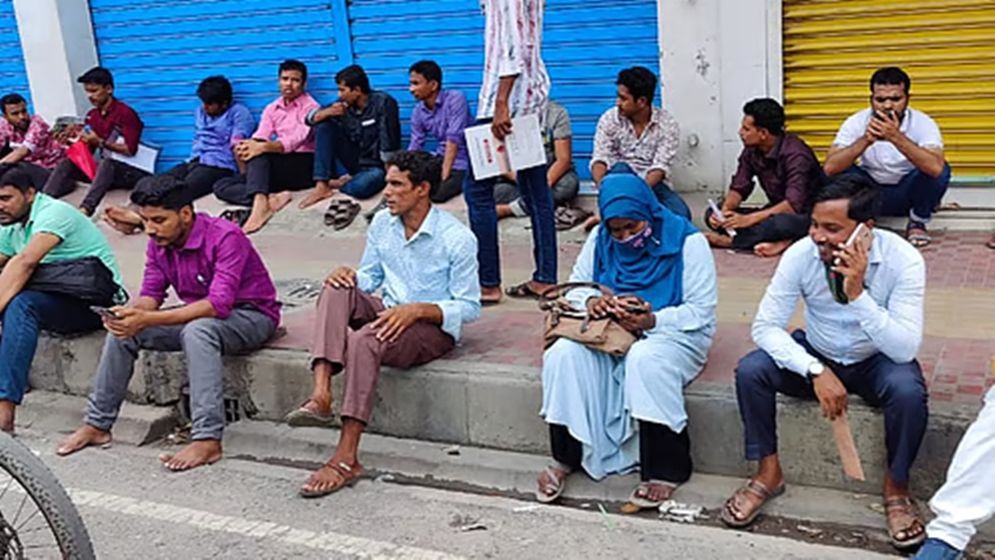 প্রাথমিক শিক্ষক নিয়োগ পরীক্ষা আজ, মানতে হবে ৫ জরুরি নির্দেশনা