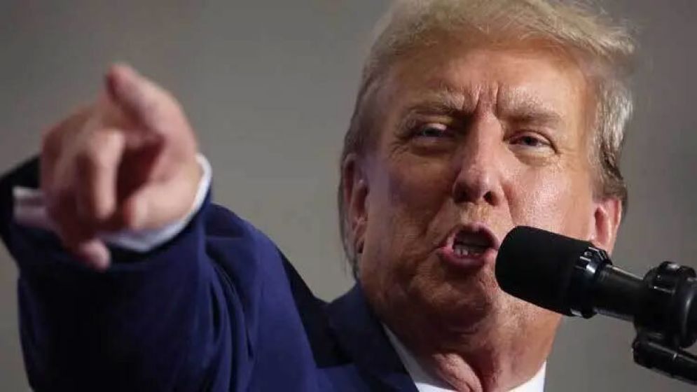 ইরানে হামলার নির্দেশ দিতে পারেন ট্রাম্প