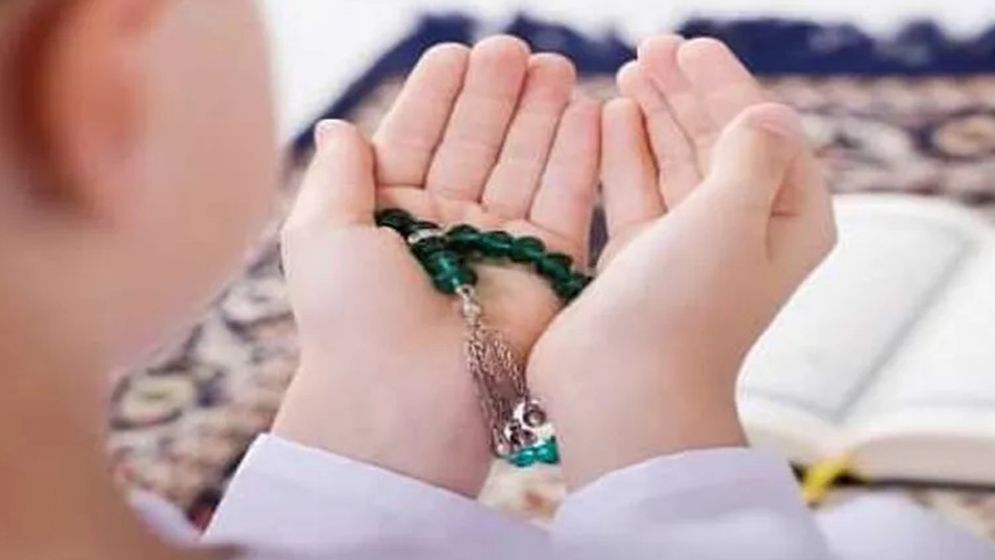 ঋণ থেকে মুক্তি পেতে রাসুল (সা.) যে দোয়া পড়তে বলেছেন