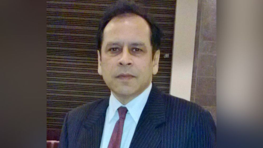 ইসরাইলিদের টাকায় চলা দলে আমি থাকতে পারি না: রেজা কিবরিয়া