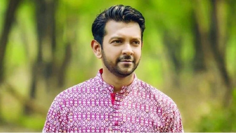 বিচ্ছেদের মাঝে নতুন খবর মিলল তাহসানের