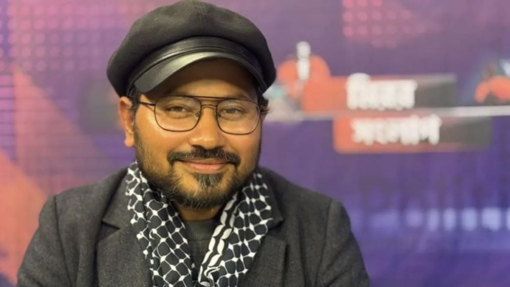 খেলা যে চলছে কোন লেভেলে...