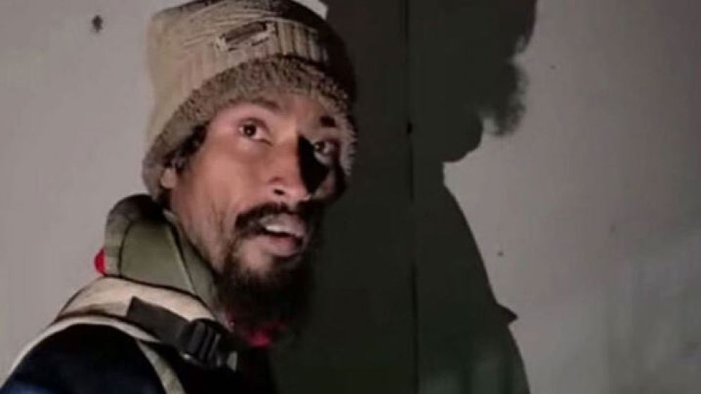 শারীরিক সম্পর্কের জন্য ভবঘুরে নারীদের যে কৌশলে কাছে নিতেন সম্রাট