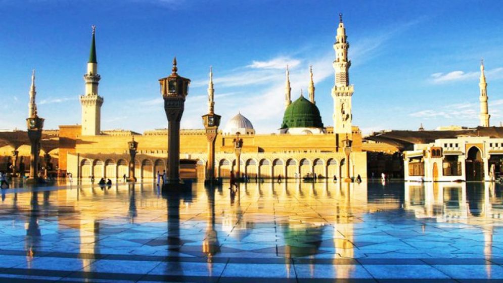 জুমার দিনের গুরুত্বপূর্ণ ৮ আমল