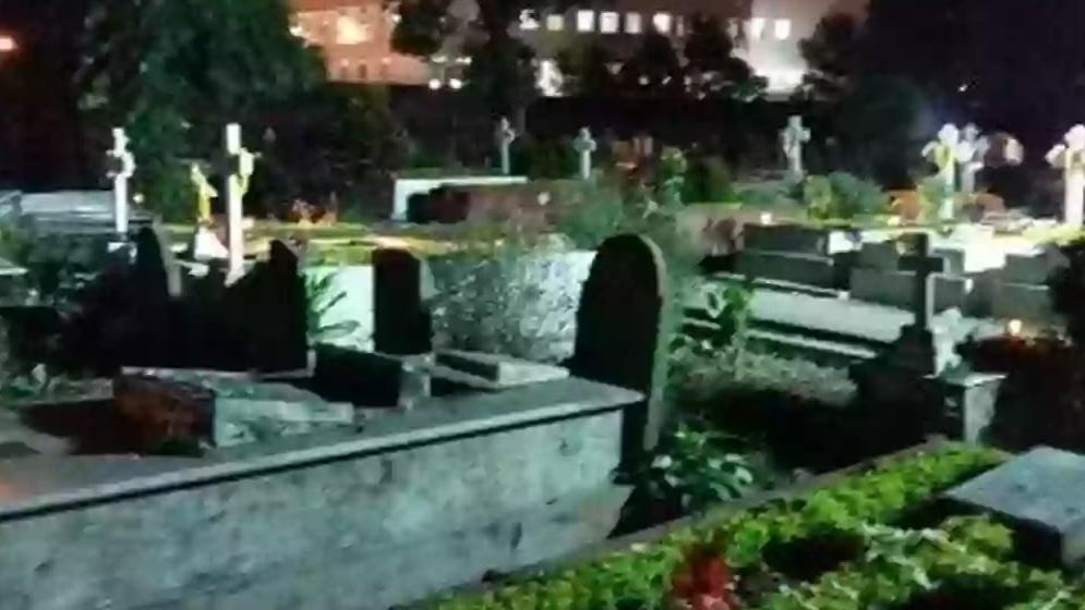 মৃত্যুর পর কবরের আজাব থেকে মুক্তির দোয়া