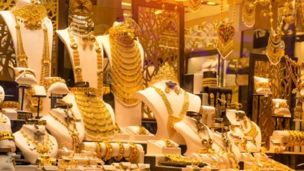 স্বর্ণের দাম ভরিতে কমেছে সাড়ে ১৪ হাজার টাকা : রেকর্ড পতন