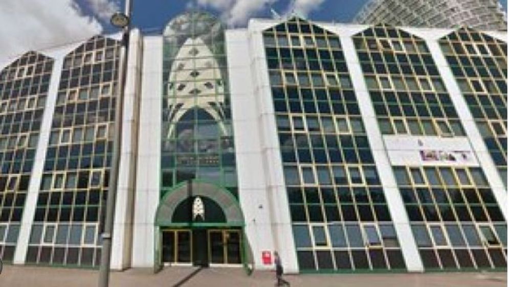 অক্সব্রিজে ইতিহাস গড়ছে ব্রিটিশ বাংলাদেশি শিক্ষার্থীরা