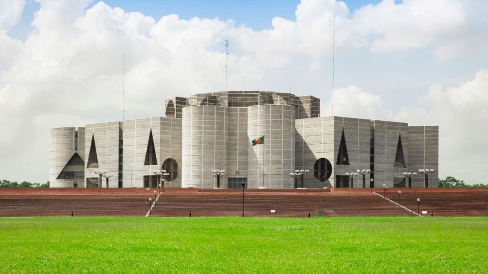 নতুন সংসদ সদস্যদের শপথ পড়াবেন কে