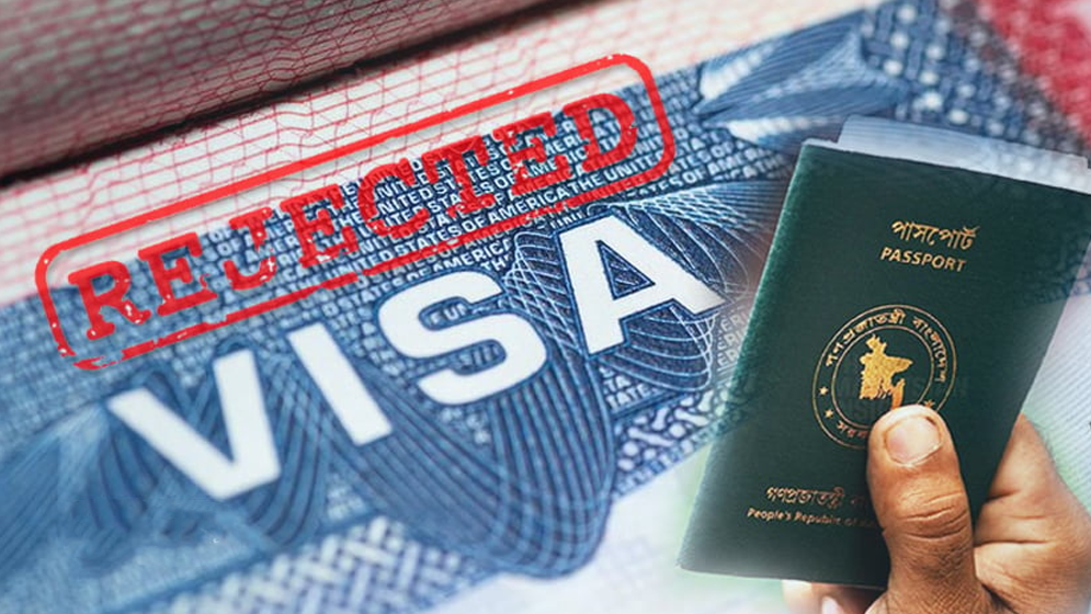 বিদেশে যেতে বাংলাদেশিদের ‘ভিসা সংকট’ কাটছে না কেন?