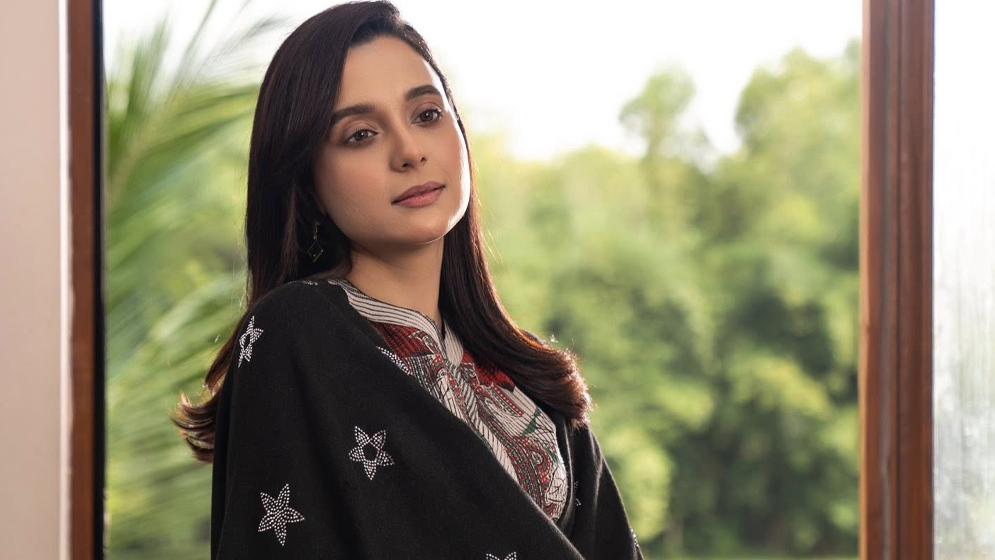 বিব্রত সাবিলা নূর, ভক্তদের উদ্দেশে স্পষ্ট বার্তা