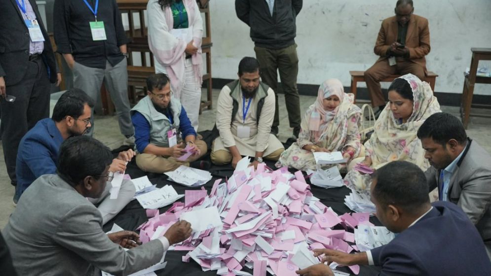 ভোটের ফল কখন থেকে পাওয়া শুরু হবে?